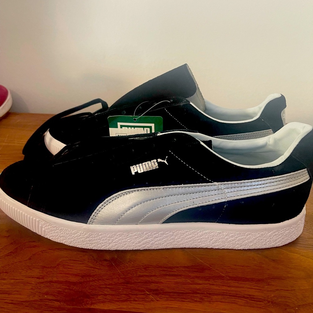 Puma Suede Vintage - Made in Japan “black silver” - 375905-01 - size 9 - NEW